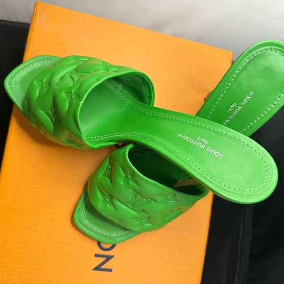 Louis Vuitton Revival Mule Monogram Green Heel Padded Heels Sandals. - Picture 5 of 8